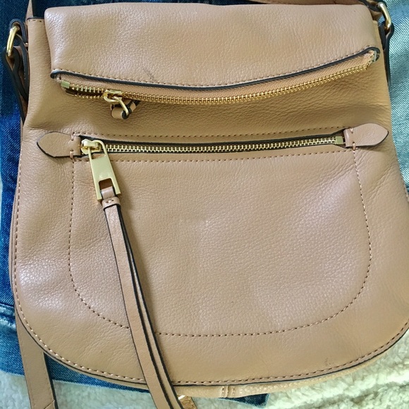 Vince Camuto Leather Saddlebag 💕 - Picture 4 of 4